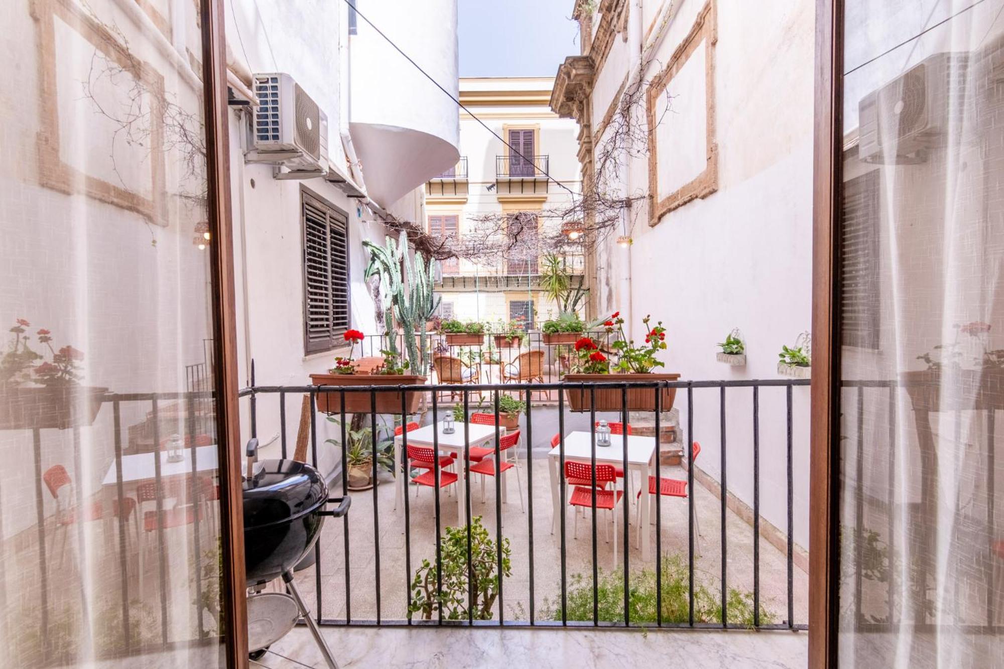 Palazzo Del Bono Suites Palermo Exteriér fotografie