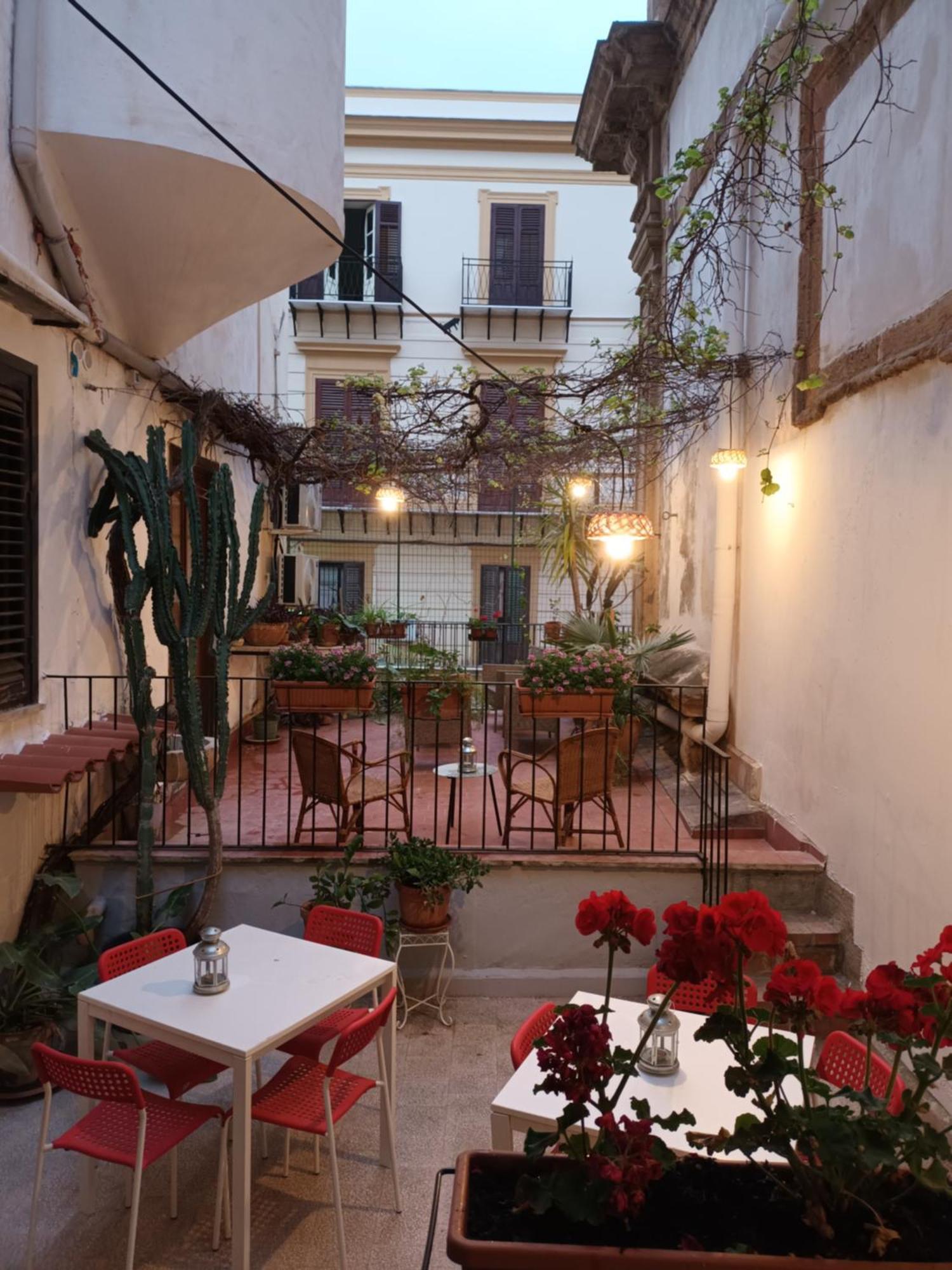 Palazzo Del Bono Suites Palermo Exteriér fotografie